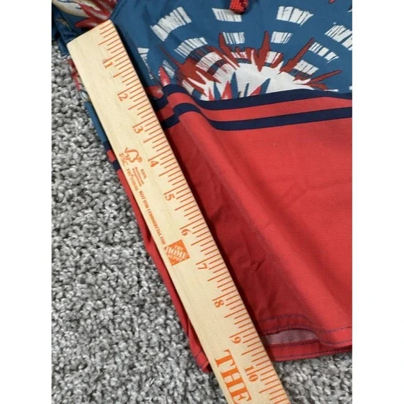 Patagonia Men's Board Shorts Unlined Swimwear Floral Colorblock Size 28 Inseam 9 - Picture 6 of 6